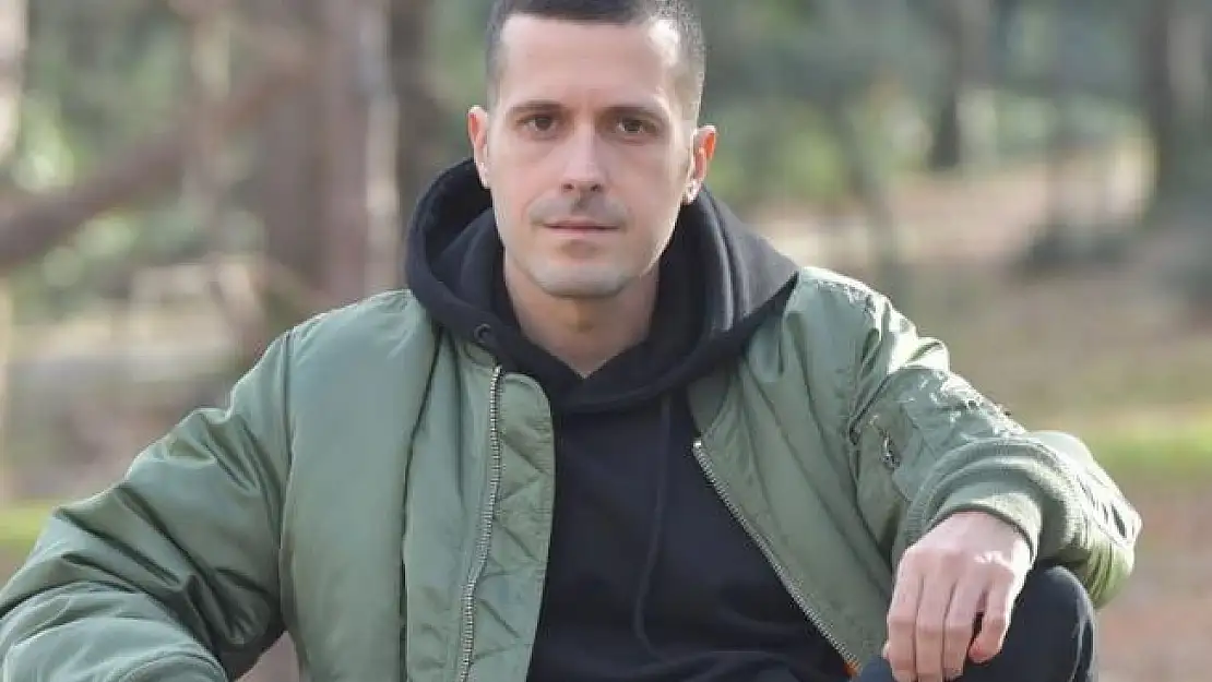 Orhan Gencebay'ın Oğlu Gökhan Gencebay Bıçaklandı! Gökhan Gencebay'ın Sağlık Durumu Nasıl?
