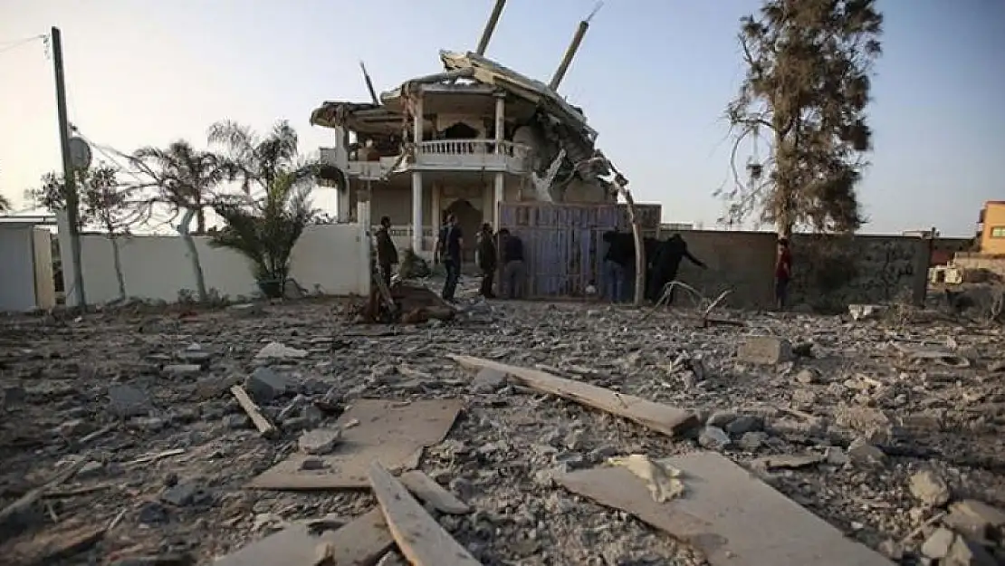 Pakistan'da Bombalı Saldırı! 5 Ölü, 20'den Fazla Yaralı Var