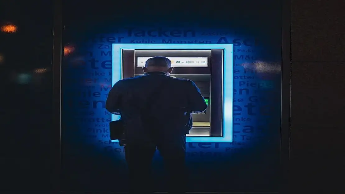 Promosyon almak isteyen emekliye 'ATM' uyarısı: Aman dikkat!