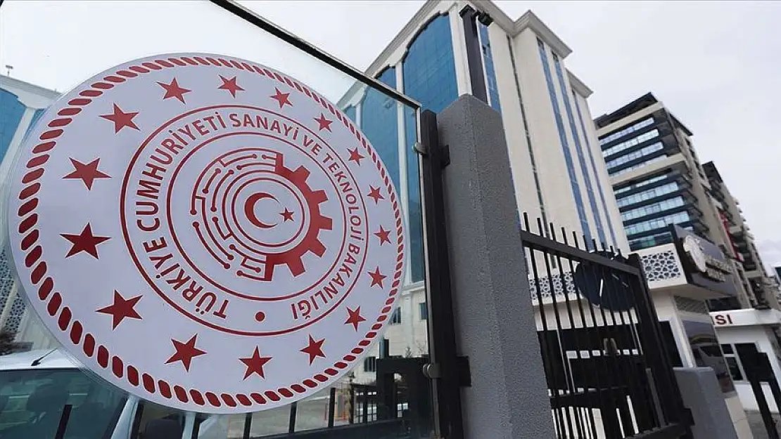 Resmi Gazete'de acil duyuruldu! Bakanlık 31 bin 176 personel alımı yapacak! Kimler başvurabilecek?