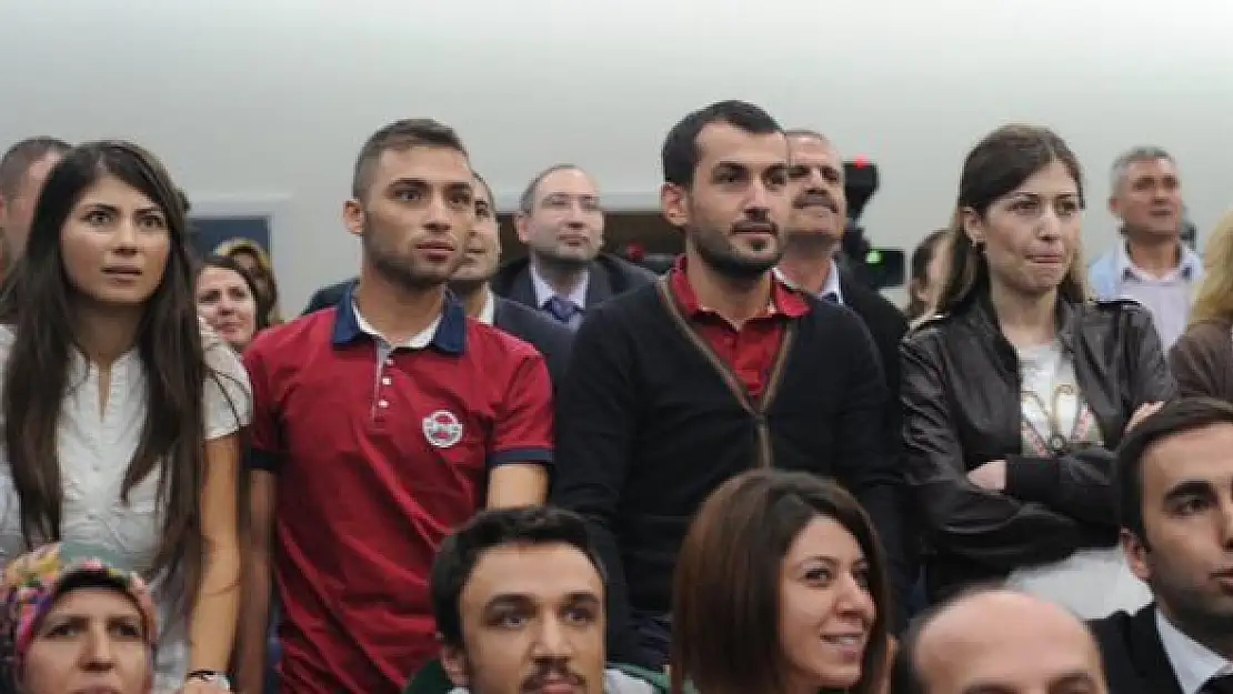 Sağlık Bakanlığı KPSS-2019/4 göreve başlayacaklar için yeni duyuru yayınlandı! Sözleşmeli sağlık personeli göreve başlama işlemleri için gerekli belgeler açıklandı