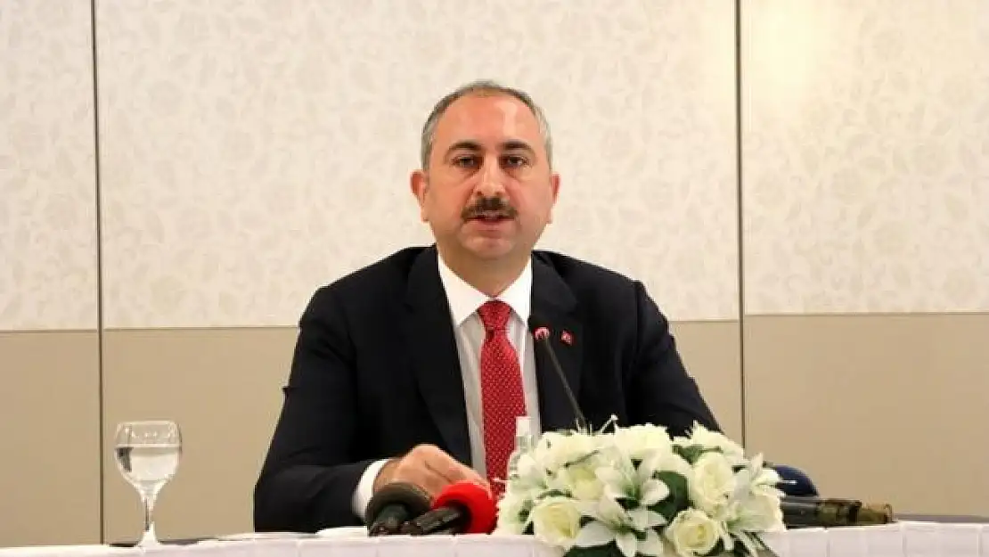 Son dakika Bakan Gül'den 1200 hâkim ve savcı alımı hakkında açıklama!