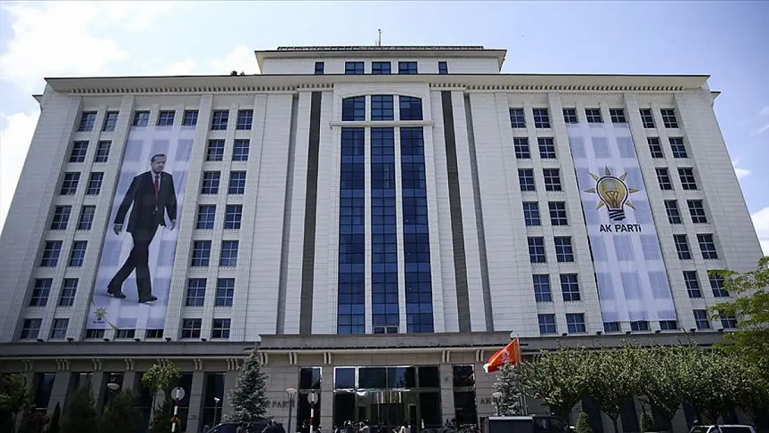 Son dakika, son dakika! AK Parti'nin acı günü: Celal Erdoğan hayatını kaybetti