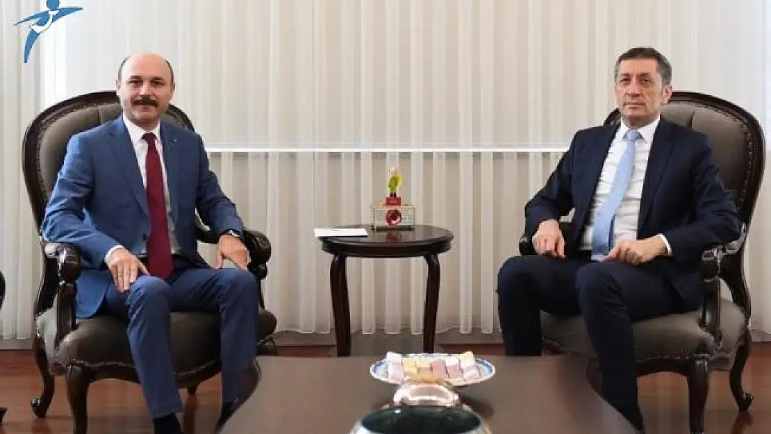 Talip Geylan, Atama, Aile Birliği ve Birçok Konuda Talepleri Bakan Selçuk'a İletti