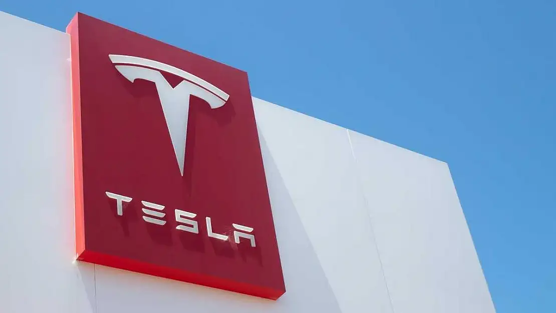 Tesla araç modellerinden kimileri indirime girdi! Elon Musk, indirim sonrasındaki talep artışına dikkat çekti!
