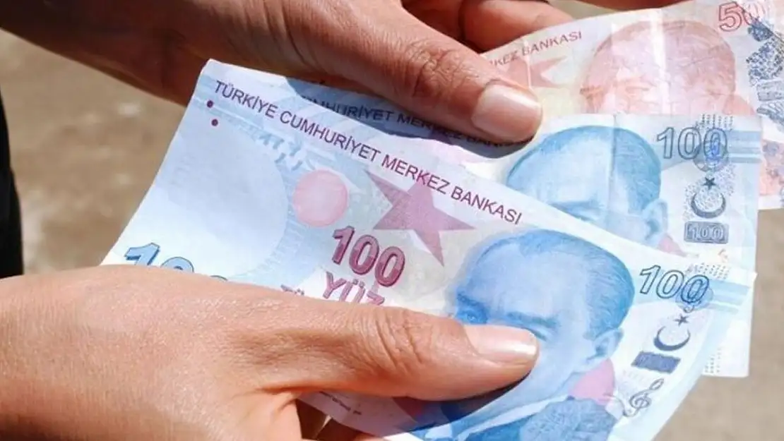 Vatandaşın hesabına 2.354 TL para yatıyor! PTT'den veya bankadan alabilirsiniz: Sadece 3 gün kaldı