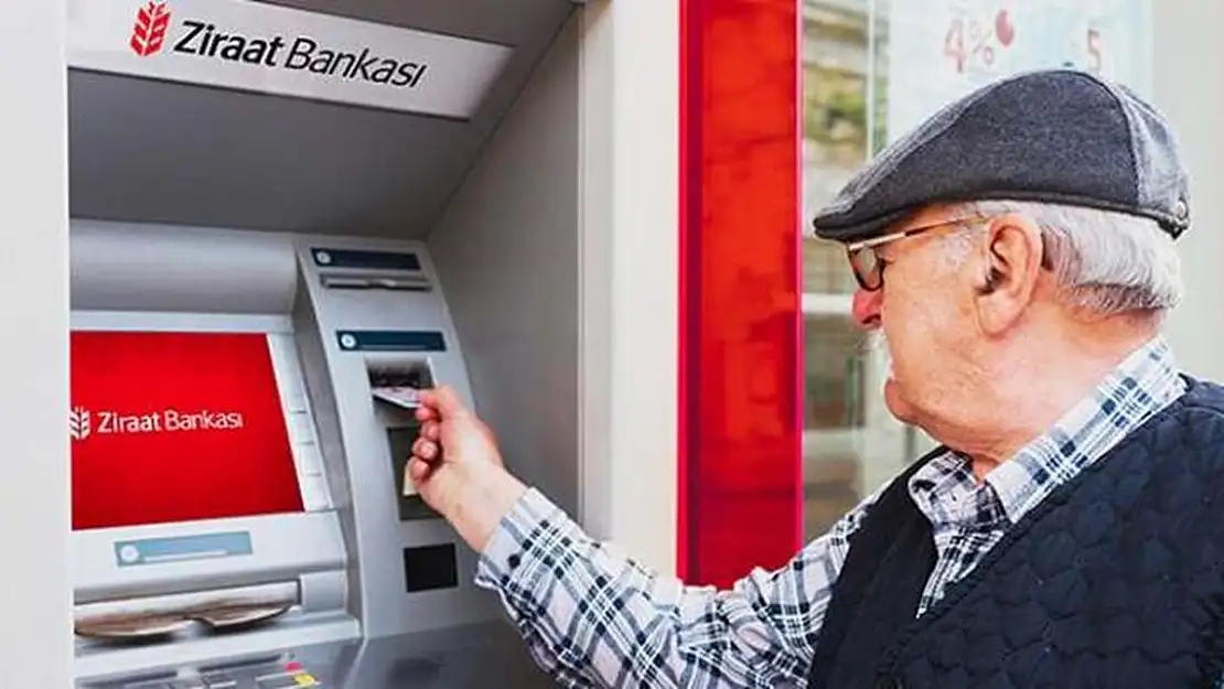 Ziraat Bankası emekliler için müjdeledi: Günde 111 TL ödeyene 50 bin TL'lik kredi fırsatı!
