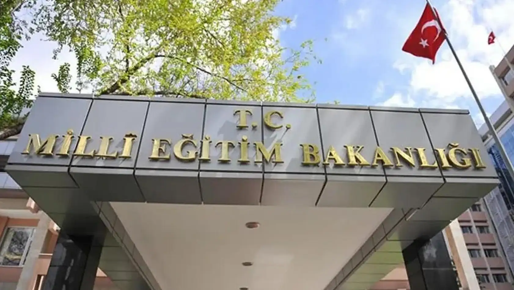76 Farklı Branşta Öğretmen Olmak Hayal Değil! MEB'den Yılın Atama Bombası!