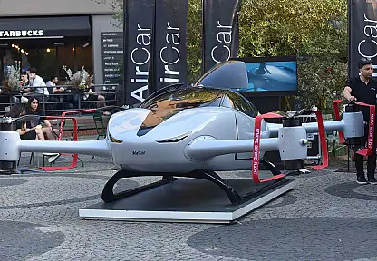 Türkiye'de bir ilk: yerli uçan araba 'AirCar'