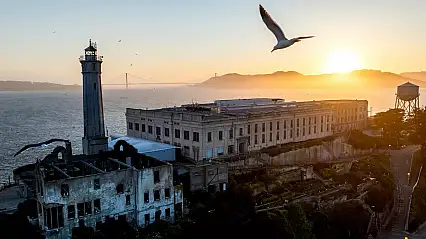 Alcatraz yeniden açılıyor: Trump'tan tarihi cezaevi için sert suçlu hamlesi