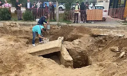 Yol Çalışmasında Roma Dönemine Ait İnsan Kalıntıları Bulundu