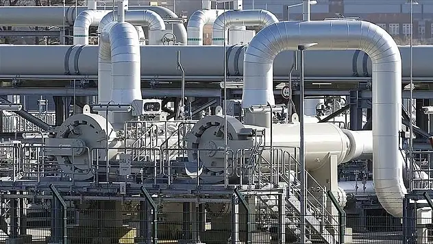 Avrupa'nın Enerji İkilemi: Gaz Depoları Dolu Ancak Kış Risksiz Değil