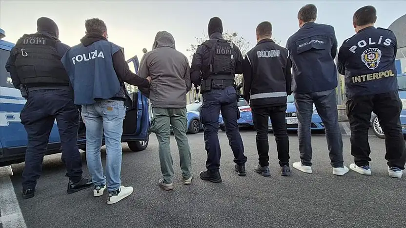 Yeni nesil mafya: sosyal medyada karargâh kuran sokak çeteleri