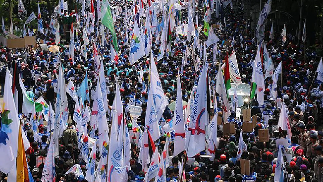 1 Mayıs Kutlamalarına 66 Şehirde 2016 Bin Vatandaş Katıldı