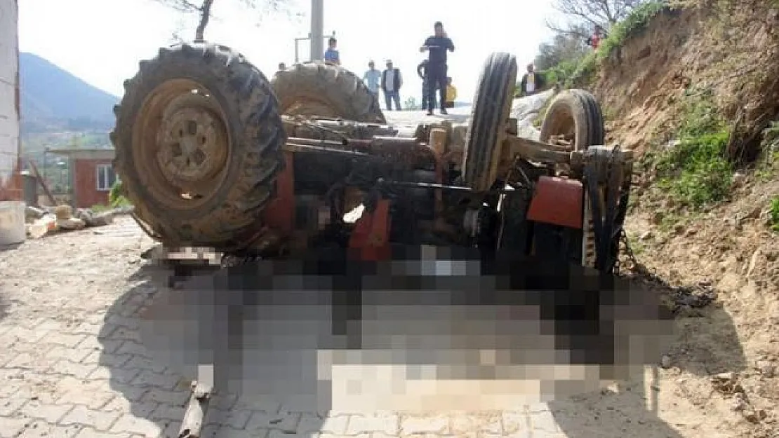 13 yaşındaki abisinin kullandığı traktörün altında kalan 7 yaşındaki çocuk hayatını kaybetti!