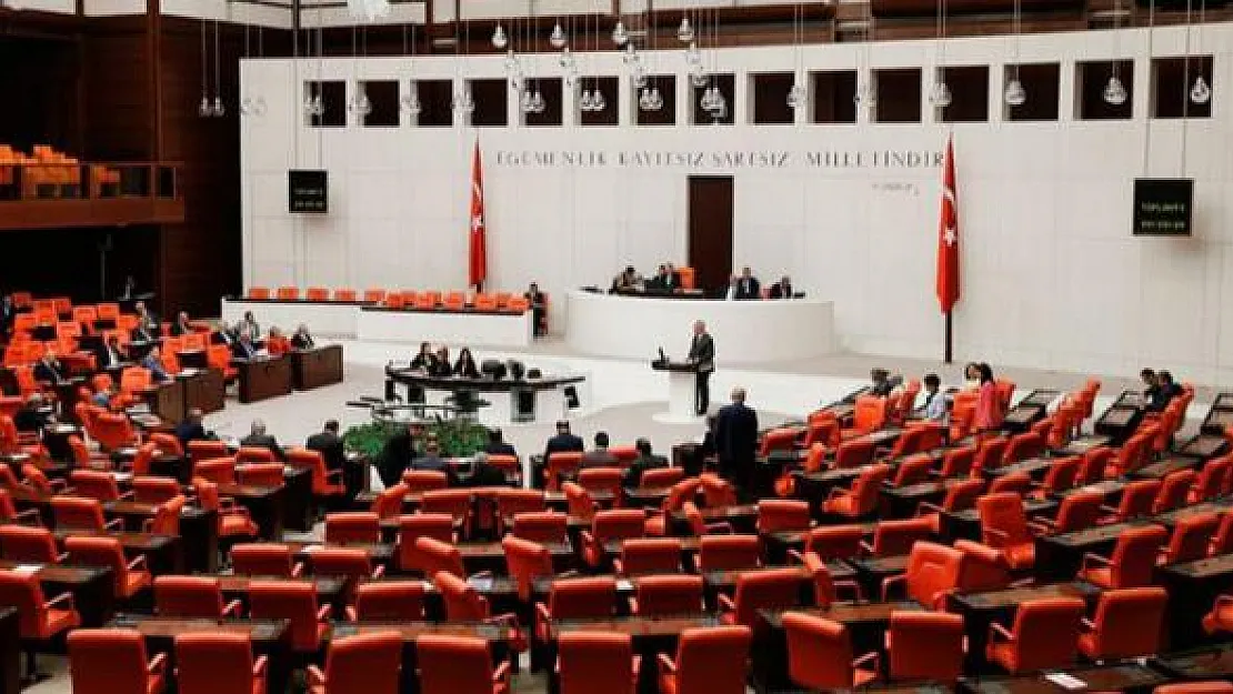 14 Ekim TBMM Gündemi! Af, Nafaka, EYT, Taşeron işçi, 3600 ek gösterge ve kıdem tazminatı