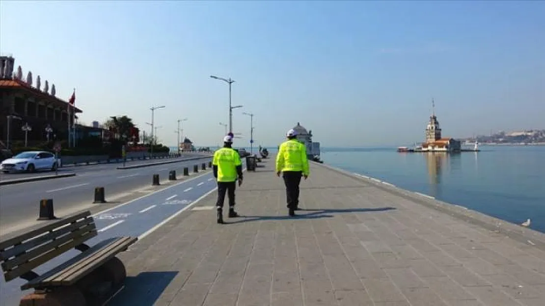 15 il için sokağa çıkma yasağı bugün 24:00'da başlıyor!