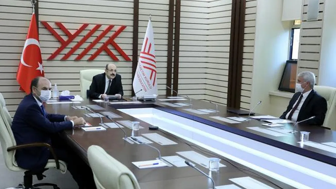 15 üniversite ile Sakarya Üniversitesi arasında Uzaktan Eğitim Platformu Sağlama Protokolü imzalandı!