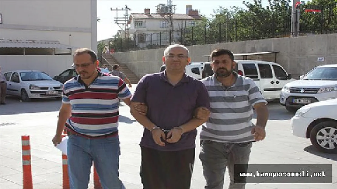 17 İlde Akademisyenlere Yönelik FETÖ Operasyonu