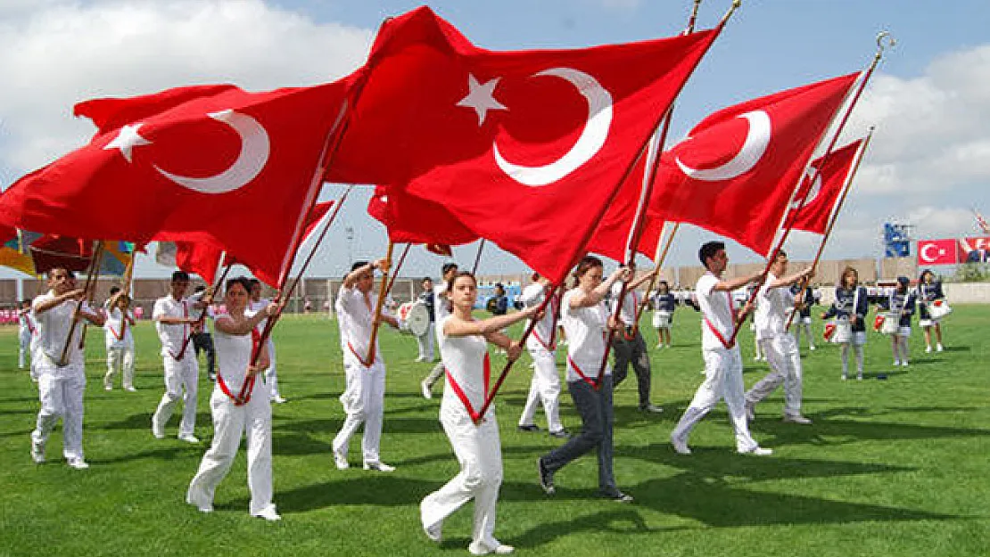 18 Mayıs Tatil Olacak Mı? 19 Mayıs Resmi Tatil