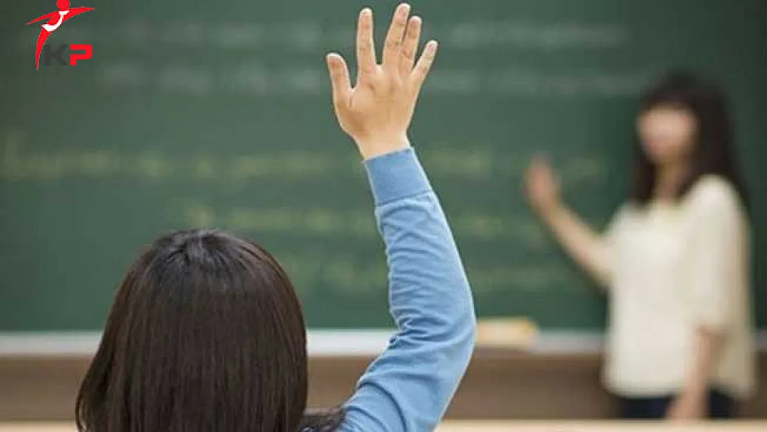 19 Yıl Boyunca Sahte Diplomayla Öğretmenlik Yapan Kadına Beraat Kararı!