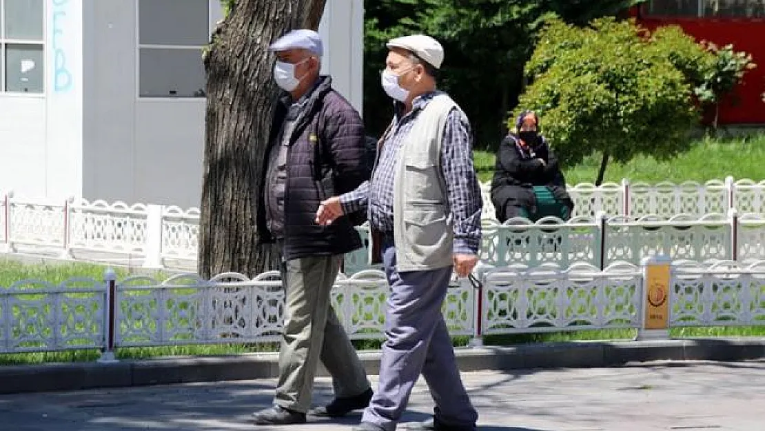 2 ilimizde daha sokağa maskesiz çıkma yasaklandı!