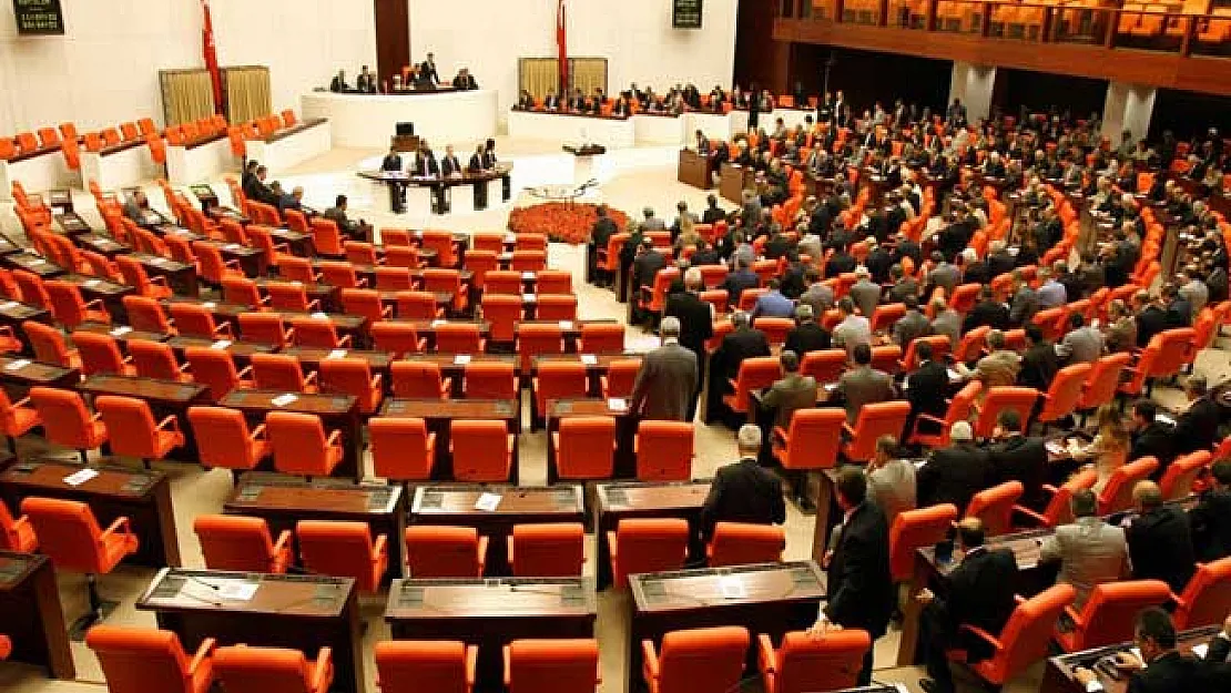 20 Yeni Üniversite Kurulmasını Öngören Yasa Kabul Edildi (Bazı Üniversitelerin Adları Değişti)