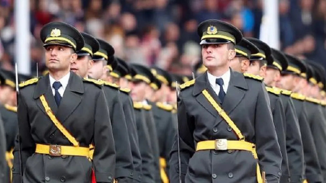 2019 yılı TSK KPSS 60 taban puanı ile Muvazzaf Subay Alımı yapacak! TSK Subay alımı başvuru şartları nelerdir?