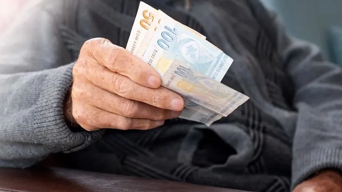2023 zamlı emekli maaşı netleşmeye başladı! Rakamlar yeniden hesaplandı: İşte emekli maaşına yapılacak zam oranı