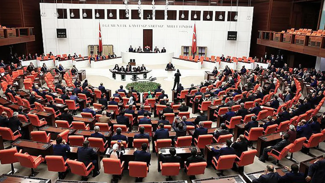 24 Haziran Seçimlerinde Uygulanacak Uyum Düzenlemeleri Meclis Genel Kurulu'nda Kabul Edildi