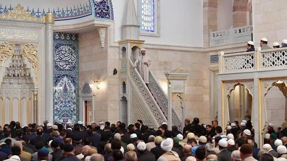 25 Aralık Cuma Hutbesi yayımlandı! Cuma hutbesi konusu belli oldu