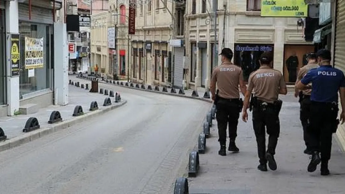 26 - 27 Eylül 2020 Sokağa Çıkma Yasağı Var Mı ? Hafta Sonu Sokağa Çıkma Yasağı Olacak Mı?