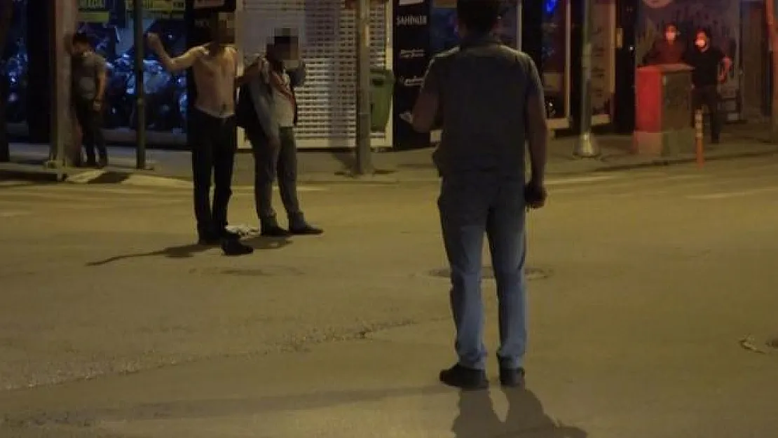 300 kişinin çalıştığı tekstil atölyesinde Corona paniği!