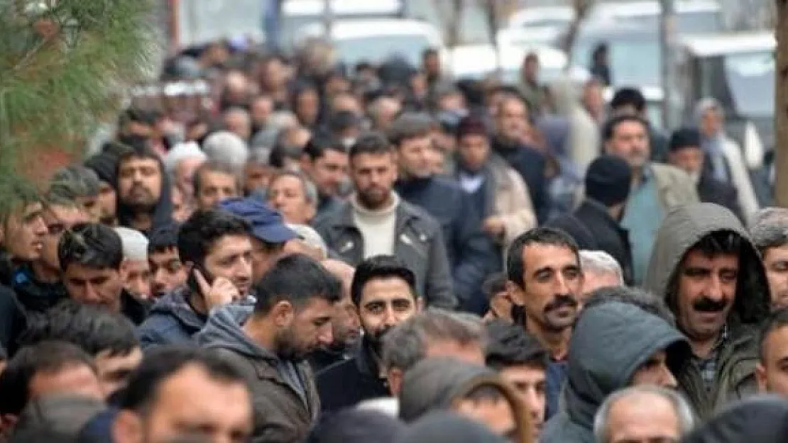 6 Aylık TYP İlanına 5 Saate 3 Bin Kişi Başvuru Yaptı