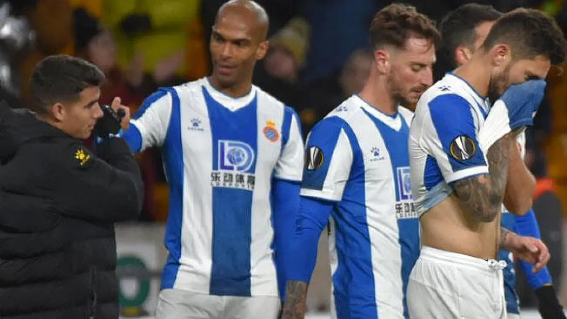 6 futbolcuya yeni tip koronavirüs (Kovid-19) teşhisi konuldu!