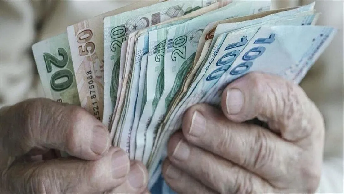 65 Yaş Aylığı Alan Vatandaşlar Dikkat! Ne Kadar Olacak?