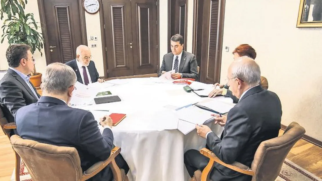 6'LI MASA DAĞILDI! Meral Akşener canlı yayında açıkladı: İşte 6'lı masa cumhurbaşkanı adayı