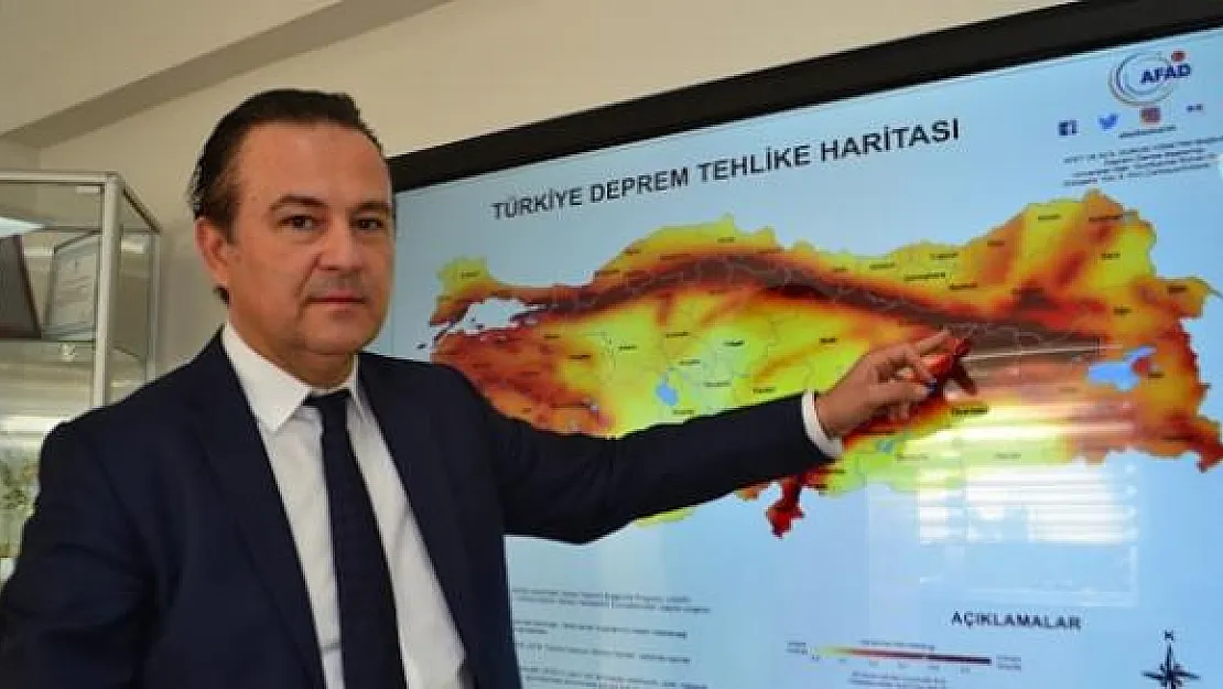 7 Şiddetinde Deprem Bekleniyor ! 10 İl Etkilenecek !