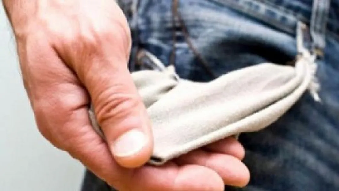 8 milyon asgari ücretliyi işsizlikle tehdit etti! 'Fazla asgari ücret zammı istemeyin'