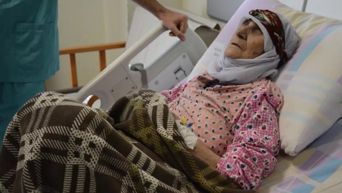 87 yaşında kolon kanserini yendi