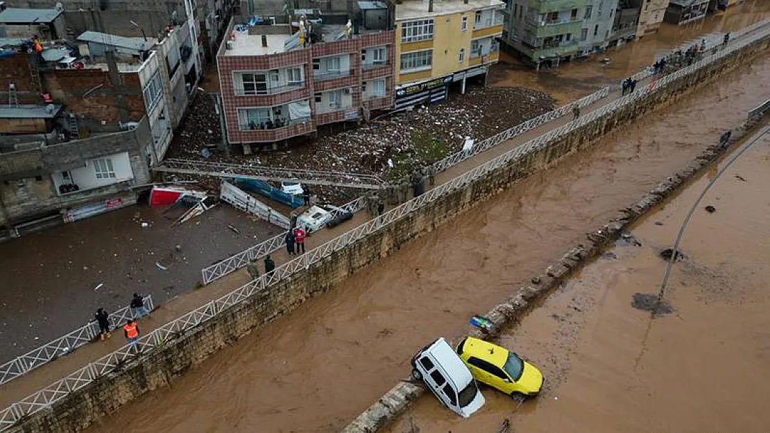 Acı haber son dakika geldi! Sel felaketinde bilanço büyüdü: Can kaybı yükseldi