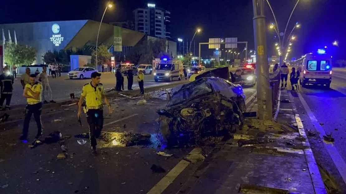 Acı haberler sabah geldi: Samsun ve Kayseri'de feci trafik kazası! Çok sayıda ölü ve yaralı bilgisi geldi