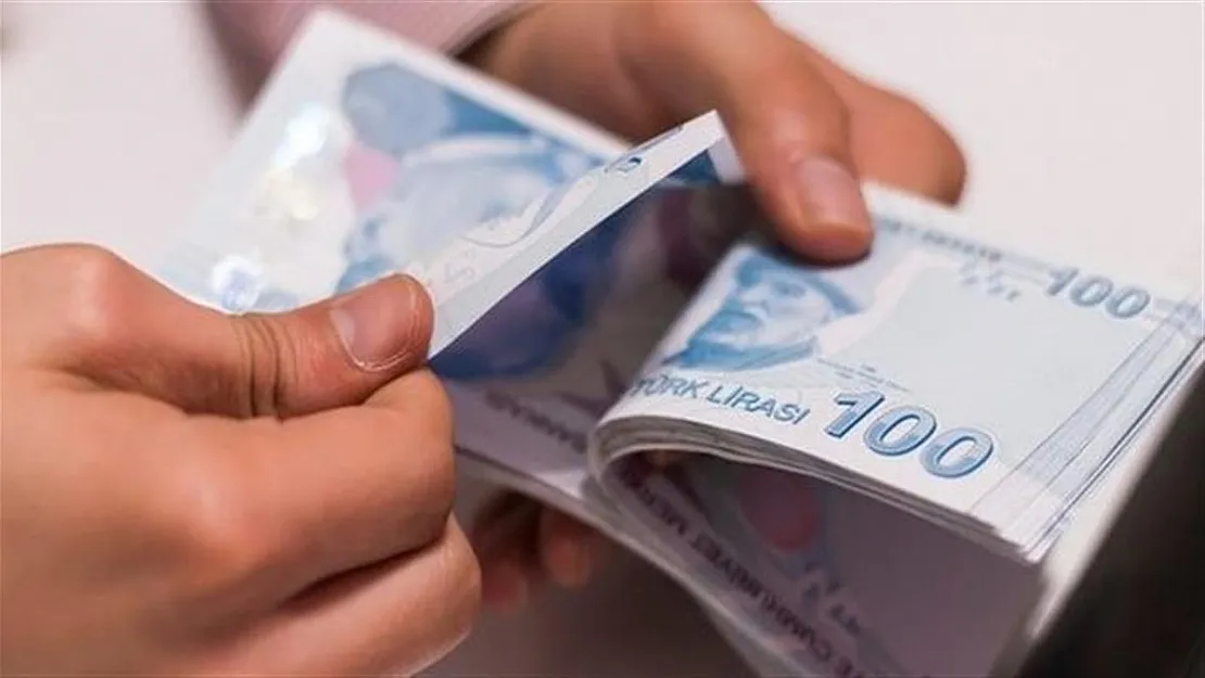 Acil ihtiyaçlar için nakit sıkıntısı çekenlere ihtiyaç kredilerinde nefes aldıracak faiz oranları tek tek açıklandı!