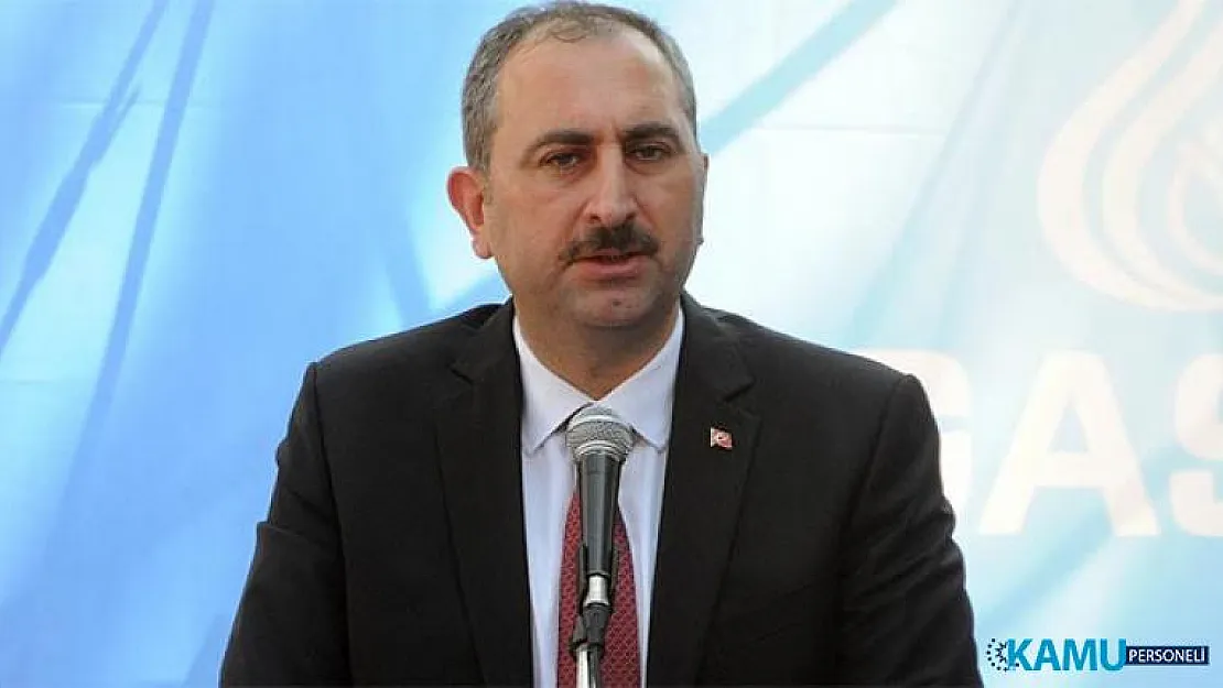 Adalet Bakanı Gül'den Avukatın Etek Boyuna Tepki Gösteren Hakim Hakkında Açıklama!