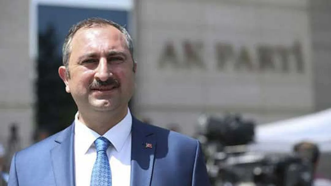 Adalet Bakanı Gül'den Avukatlar Günü Mesajı