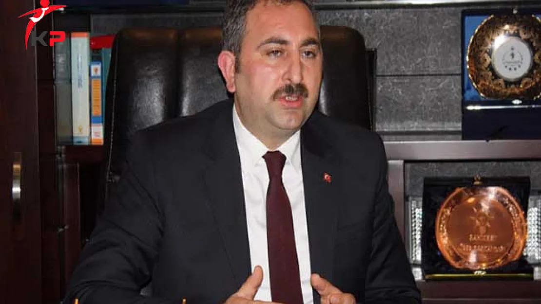 Adalet Bakanı Gül'den Mahkemelerin Dosya Yüküne İlişkin Önemli Açıklama !