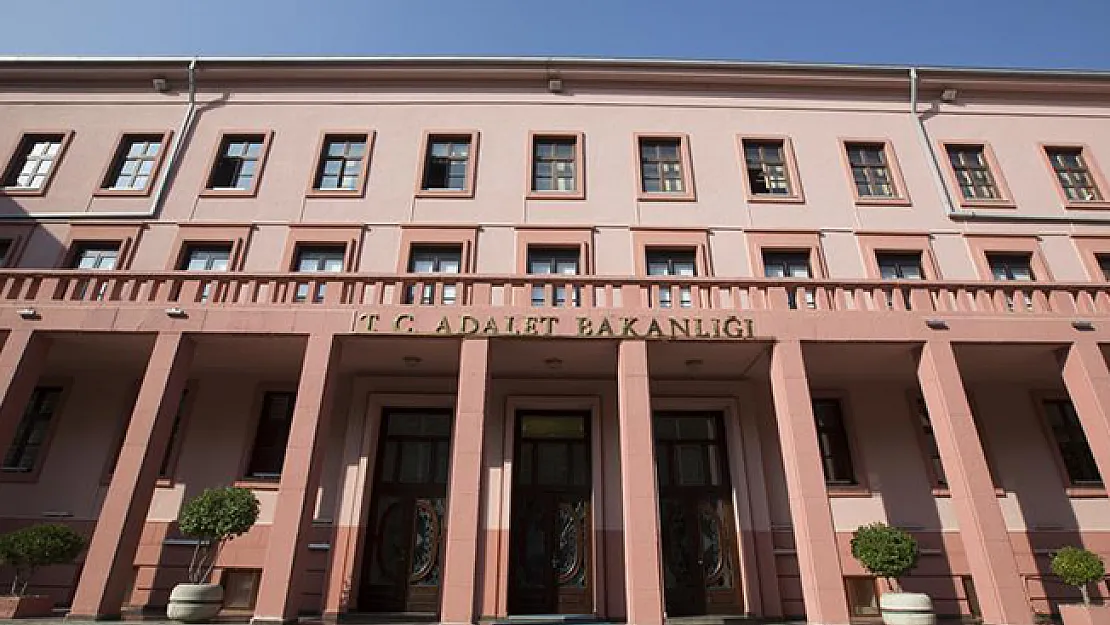 Adalet Bakanlığının Yeni Logosu Belli Oldu!