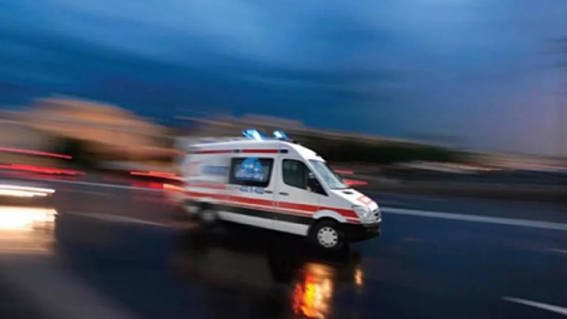 Adana'da 4 yaşındaki çocuk tabancayla babasını vurdu