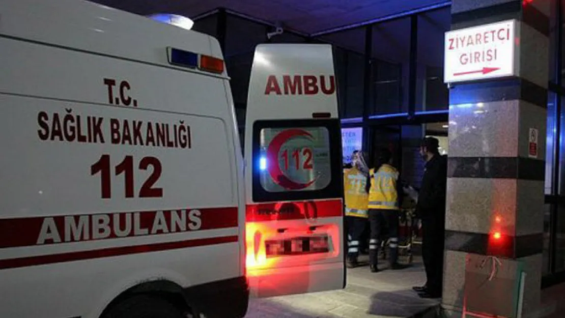 Adana'da Raylara Düşen Kişi Tren Çarpması Sonucu Öldü!