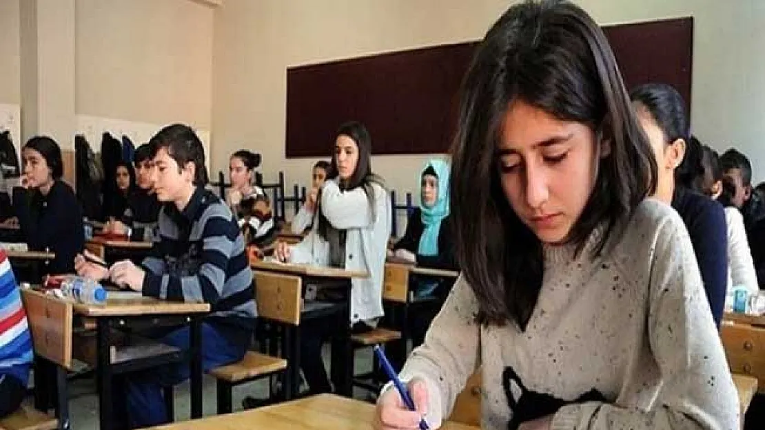 Adayların Talepleri Artıyor: LGS Süresi Uzatılsın, 3 Yanlış 1 Doğruyu Götürmesin